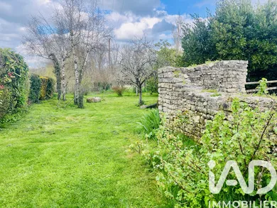 Terrain à bâtir à Saint-Jean-de-Liversay (17170)