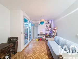 Apartment in Vitry-sur-Seine (94400)