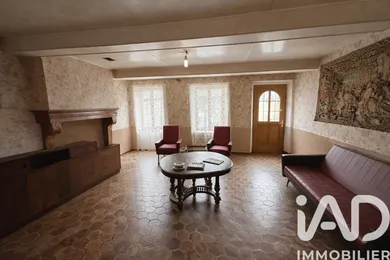 Maison traditionnelle à Cliron (08090)