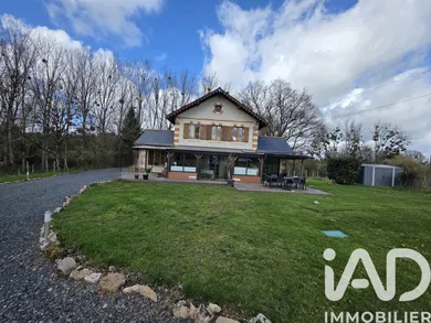 Maison de campagne à Avrillé-les-Ponceaux (37340)