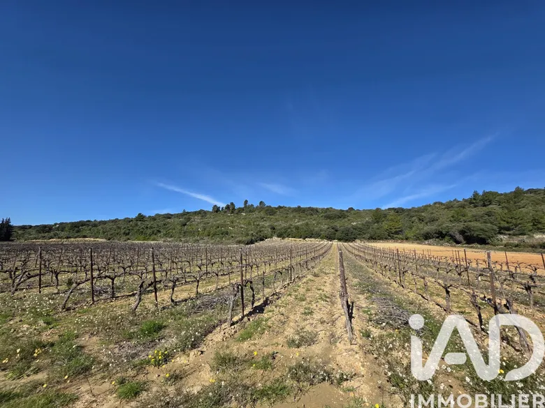 Terrain à Saint-Saturnin-de-Lucian (34725) · 13 376 €