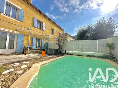 House in La Crau (83260)