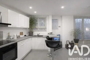 Apartment in Le Cannet (06110)