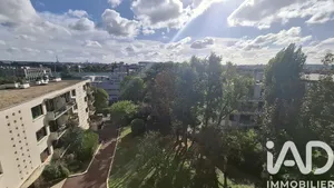 Apartment in Saint-Cloud (92210)