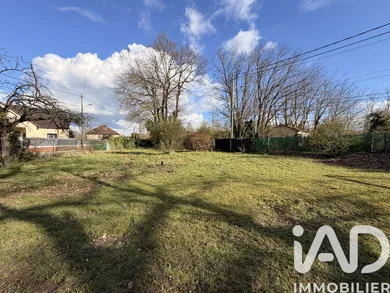 Land in Villecresnes (94440)