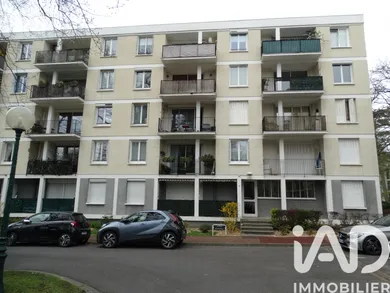 Apartment in La Celle-Saint-Cloud (78170)