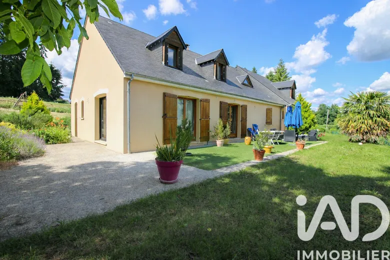 Maison 7 pièces 236 m² · à Saint-Aignan · 236 m² · 353 000 €