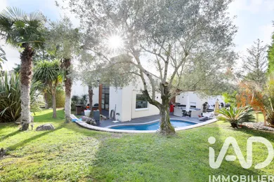 Maison d'architecte à Pechbonnieu (31140)