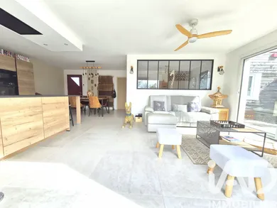 Maison à Aizenay (85190)