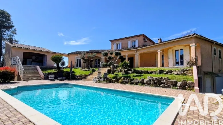 Maison 6 pièces 174 m² · à Draguignan · 174 m² · 650 000 €