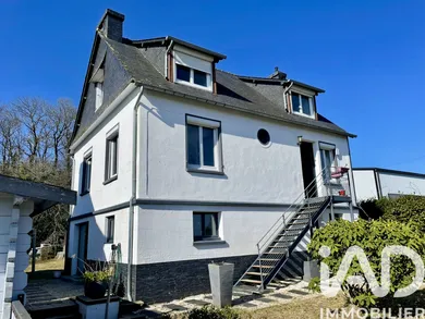 Traditional house in Guerlédan (22530)