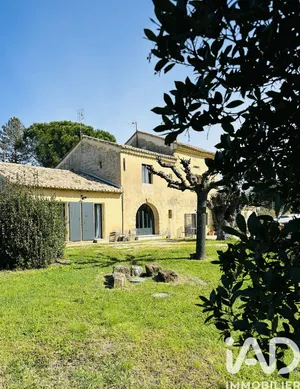 Mas à Saint-Quentin-la-Poterie (30700)