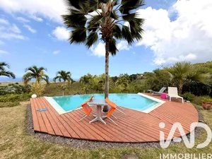 Demeure à L'Étang-Salé (97427)