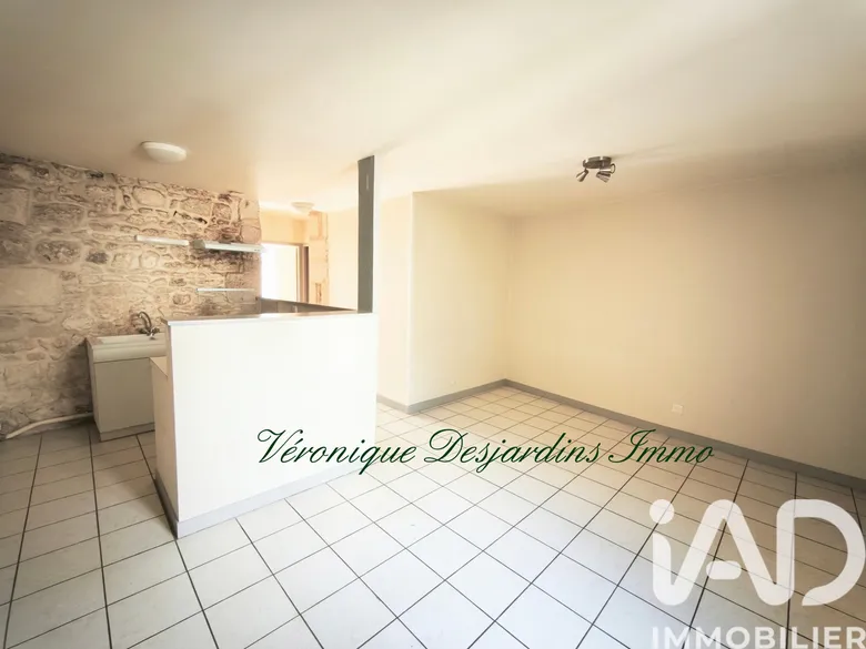 Appartement 3 pièces 58 m² · à Saintes · 58 m² · 117 700 €