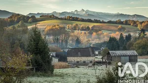 Maison de campagne à Estialescq (64290)