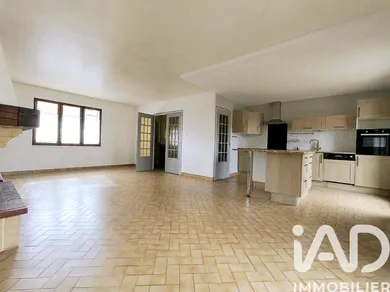 Maison de village à Cauchy-à-la-Tour (62260)