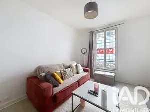 Apartment in Montreuil (93100)
