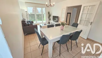 Apartment in Saint-Cyr-sur-Loire (37540)