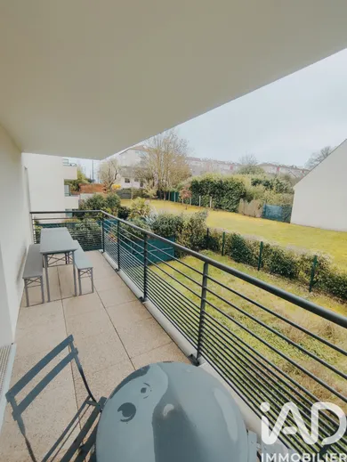 Apartment in Osny (95520)