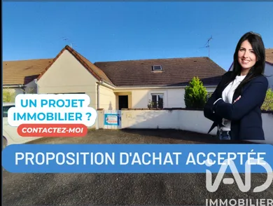 Maison traditionnelle à Saint-Jean-de-la-Ruelle (45140)