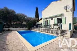 Traditional house in Les Arcs (83460)