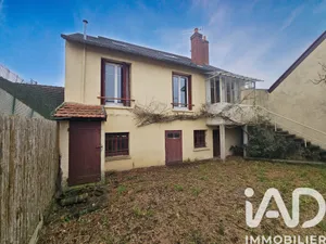 Traditional house in Gien (45500)