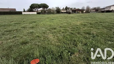 Terrain à bâtir à Grisolles (82170)