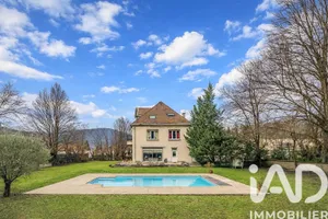 Mansion in Vizille (38220)