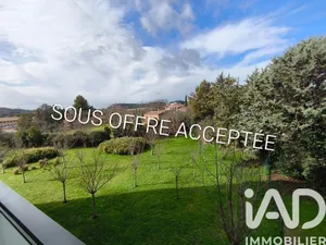 Apartment in Aix-en-Provence (13090)