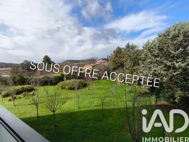 Apartment in Aix-en-Provence (13090)