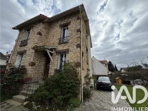 Maison à Saint-Leu-la-Forêt (95320)