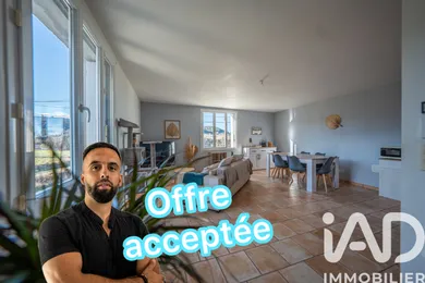 Apartment in Rochecolombe (07200)