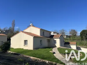 Maison traditionnelle à Réaumur (85700)