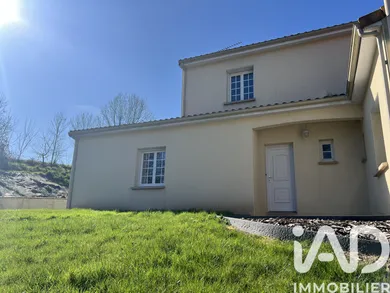 Maison traditionnelle à Réaumur (85700)