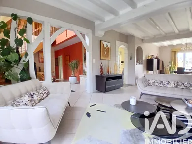 Maison traditionnelle à Chinon (37500)