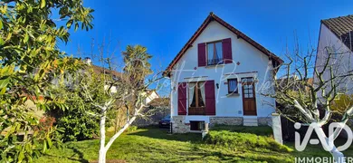 Maison à Champs-sur-Marne (77420)