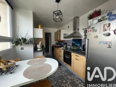 Apartment in Lagny-sur-Marne (77400)