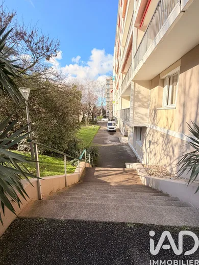Appartement à Caluire-et-Cuire (69300)