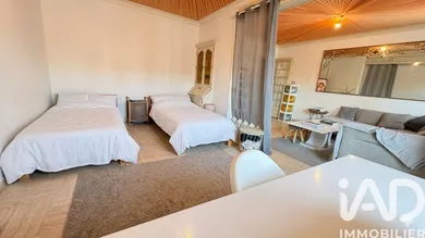 Apartment in Saint-Étienne (42100)