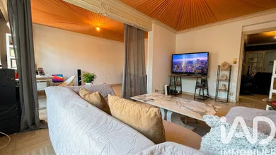Apartment in Saint-Étienne (42100)