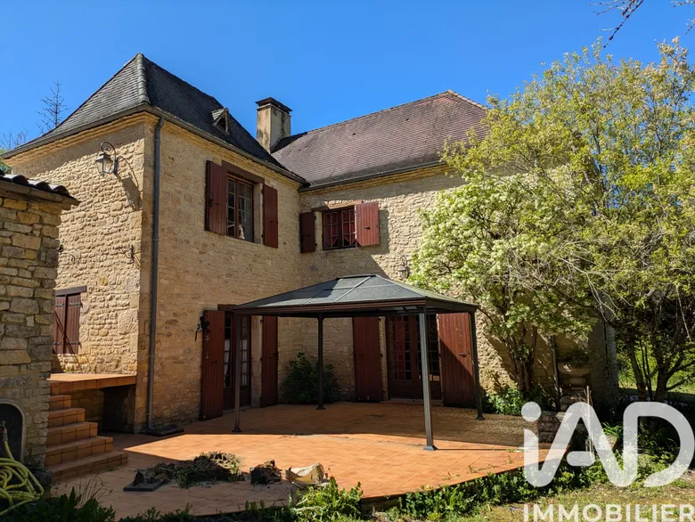 Maison 6 pièces 160 m² · à Veyrines-de-Domme · 160 m² · 349 000 €