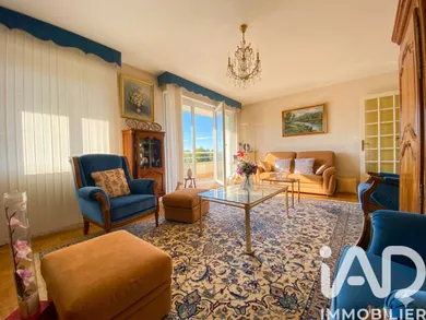 Appartement à Avon (77210)