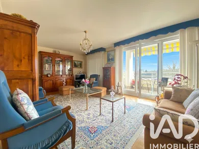 Appartement à Avon (77210)