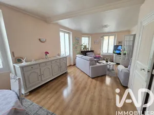 Village house in Freneuse (78840)