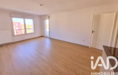 Apartment in Cornebarrieu (31700)