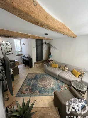 Maison de village à Aups (83630)