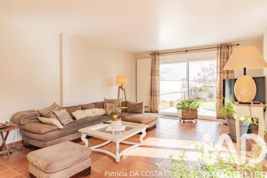 House in Orgeval (78630)