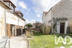 Maison à Orgeval (78630)