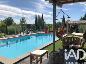 House in Targon (33760)