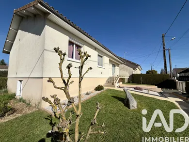 House in Chanteloup (79320)